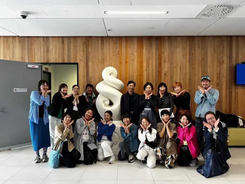 2025年 ニュージーランド 海外研修 North Shore Hospital での集合写真